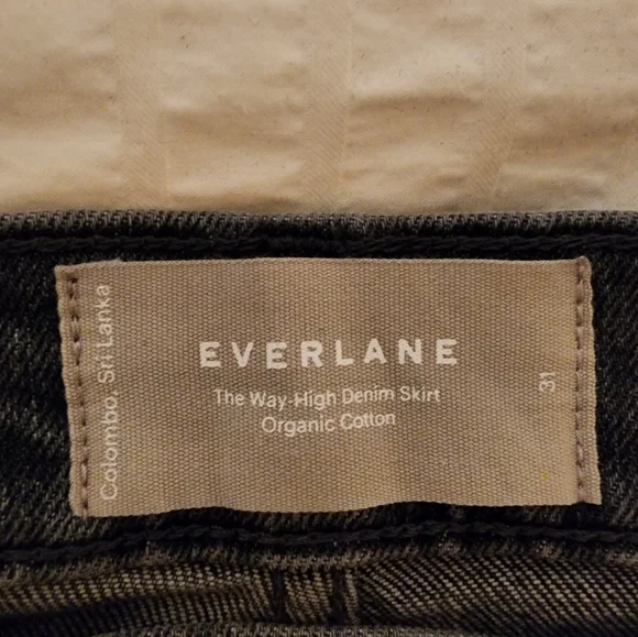 The Perfect Denim Mini: Everlane Way-High - Size 31 - Picture 2 of 6